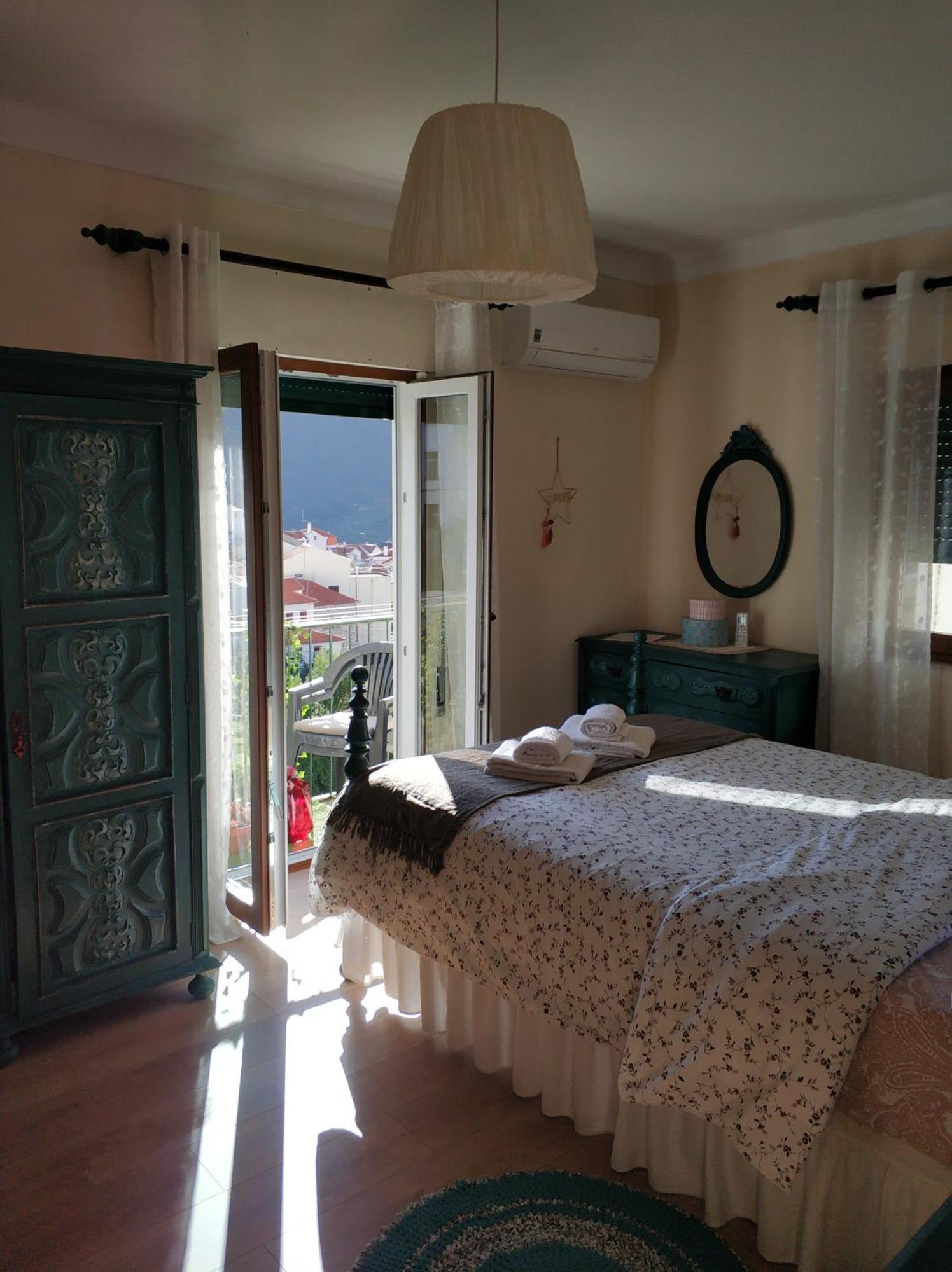 Casa De Manteigas Apartment Bilik gambar